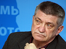 Сокуров сообщил, что завершает работу над новой редакцией "Солнца"