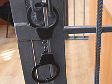 Осужден убийца, 14 лет назад задушивший известного врача на частном приеме