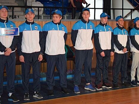 Первенство Сибирского федерального округа по боксу среди спортсменов 19-22 лет проходит в Иркутске