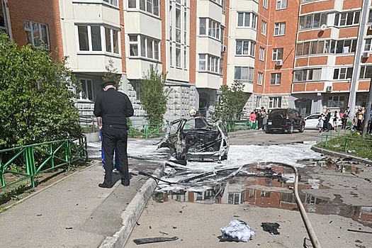 В Балашихе взорвалась машина, пострадал один человек