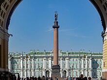 Символ Петербурга: как возвели Александровскую колонну