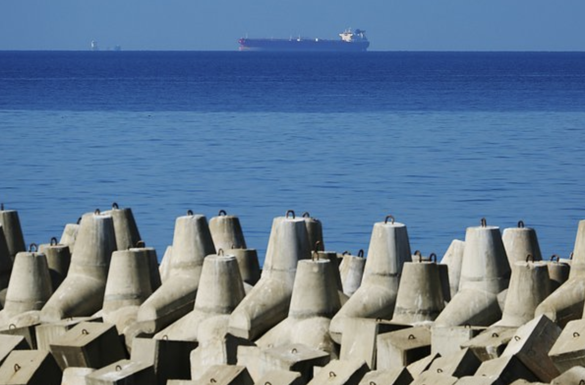 В Египте задержали российский танкер