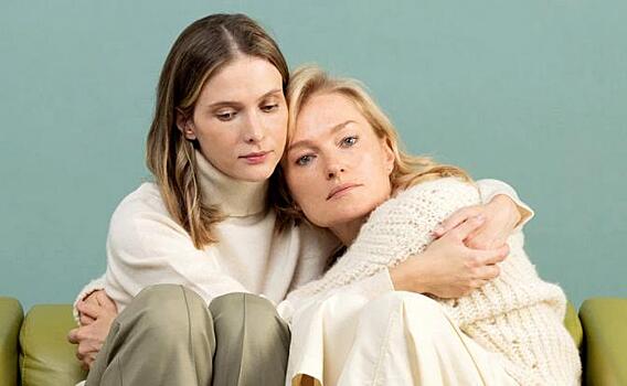 Светлана Иванова и Виктория Толстоганова сыграют в новом спектакле Филиппа Гуревича