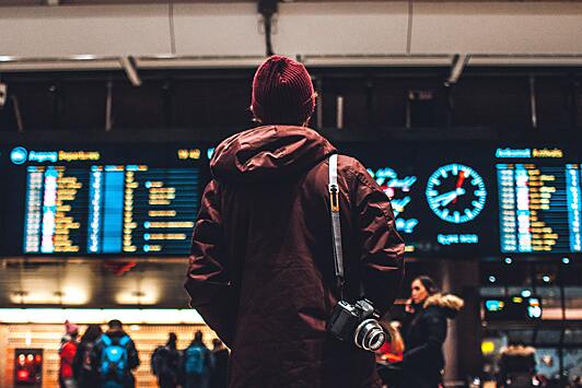 Что рассказывают туристы о паспортном контроле в аэропортах