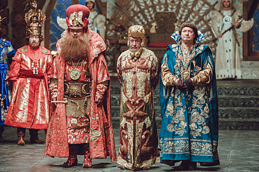 Олег Тактаров сыграл царского воеводу в «Коньке-Горбунке»