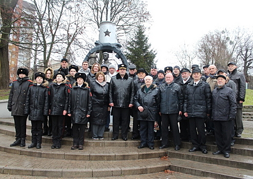 Командующий Балтийским флотом принял участие в мероприятии, посвященном памяти Александра Маринеско