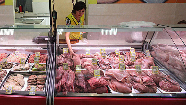 Бразильское мясо не испугало красноярских коров и свиней