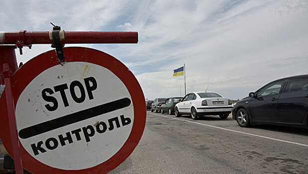 Украина сообщила о скоплении грузовиков на границе с РФ