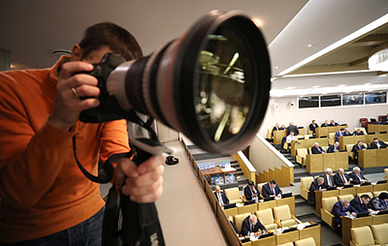 В Госдуме объяснили ограничения на съемку в зале пленарных заседаний