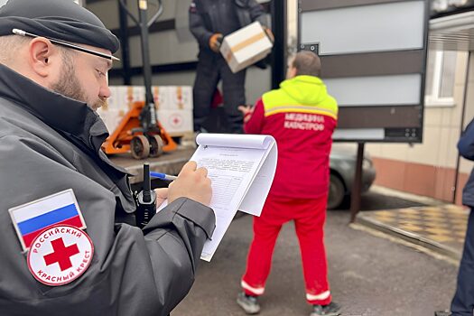 Медики осмотрели пациентов в приграничье