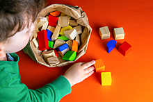 Чем занять ребенка 3-4 лет дома: 5 идей развивающих игр на все случаи жизни