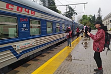 Туристический поезд "Сочи" отправился в первый рейс сезона