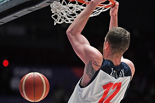 Российские баскетболисты разгромили сборную Ирана в Перми