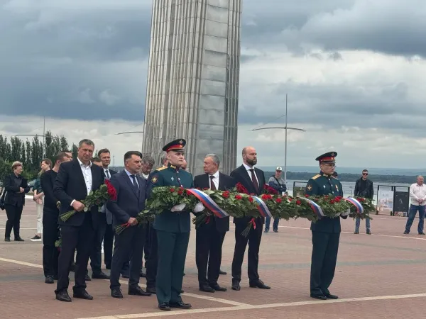 Самарцы почтили память героев Великой Отечественной войны