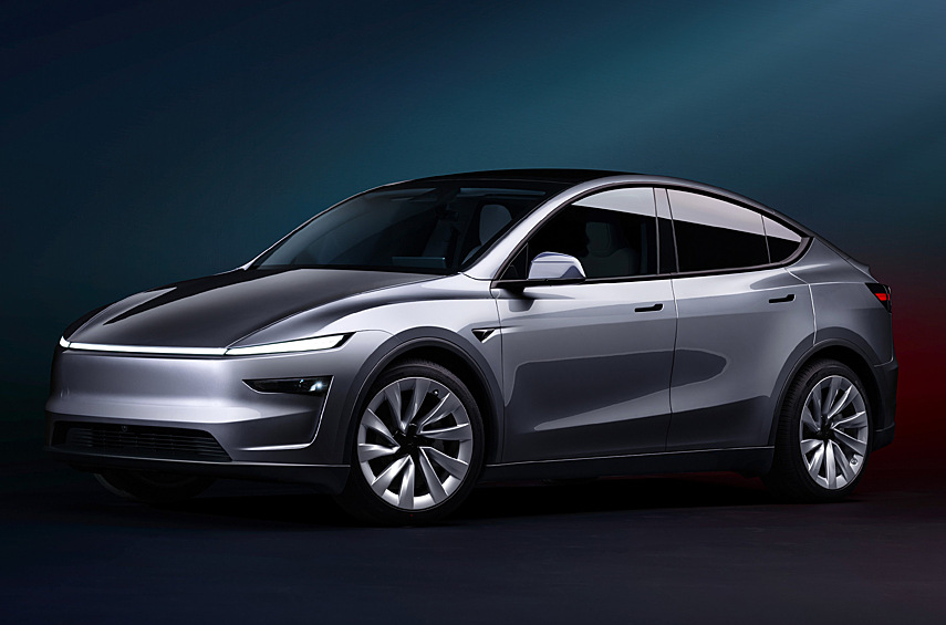 Tesla Model Y. Обновлённый электрический кроссовер американского бренда стал хитом на китайском рынке. Всего за пять дней с момента начала приёма предзаказов местные клиенты оформили свыше 70 тысяч заявок.