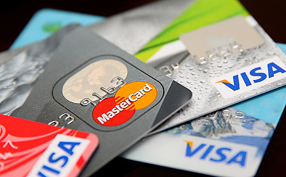 В Госдуме оценили риски для кредитных карт