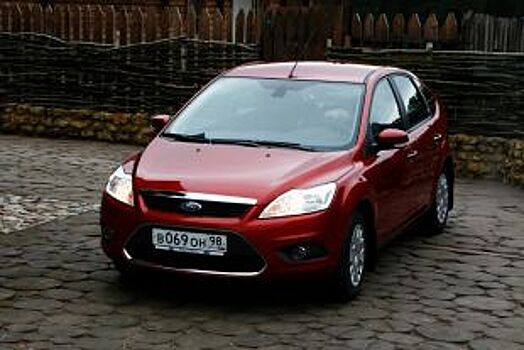 Самым продаваемым автомобилем в Петербурге признан Ford Focus
