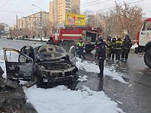 В Оренбурге на ул. Пролетарской загорелся автомобиль «Рено Логан»