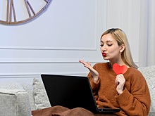 Психолог Надежда Степанова объяснила, чем опасен флирт с нейросетями