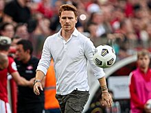 Помощник Федотова: нравится Абаскалю кривляться — это его выбор. Мы с Федотовым улыбались