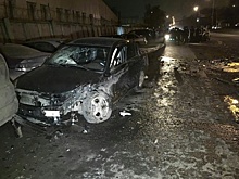 Автомобиль врезался в припаркованную машину на северо-востоке Москвы