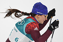 Лыжница Непряева выиграла индивидуальную гонку на 10 км свободным стилем