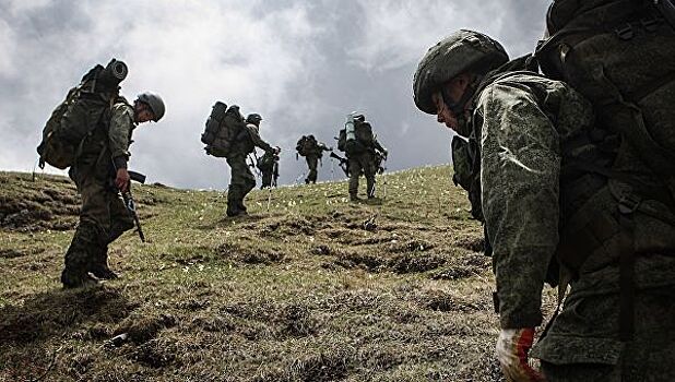 Группировку войск в Крыму усилили горными стрелками