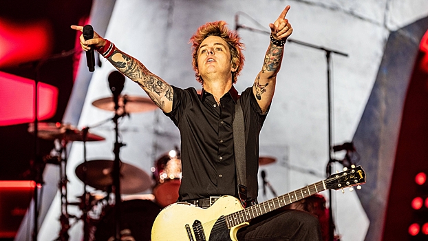 Культовая рок-группа выступит на открытии Супербоула-2026