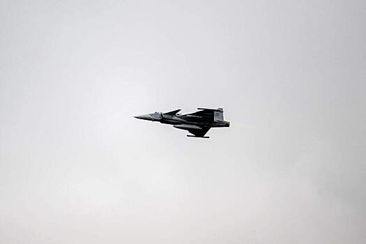 Союзники по НАТО устроили воздушную слежку за российским танкером