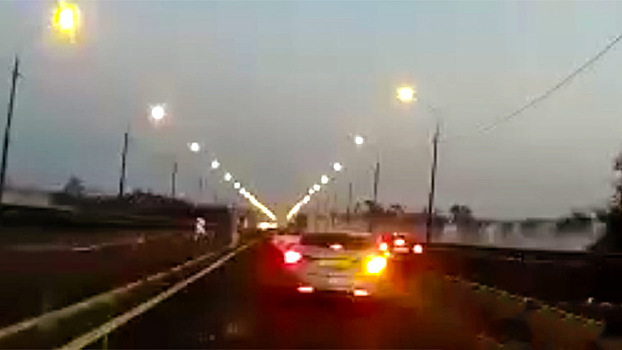 Чем опасна остановка в левом ряду