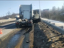 Фура протаранила пассажирский автобус в Нижегородской области
