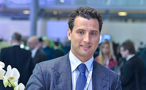 Роман Ротенберг: «Чтобы сборная была сильной, как в СССР – нужно развивать добровольный хоккей. Уже приземляем проект «Красная машина – двор» с правительством Москвы»