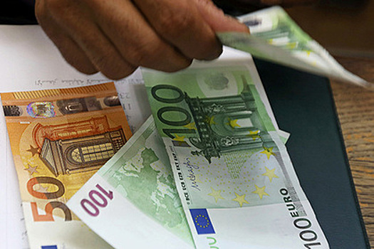 Взявшая кредит у китайцев Белоруссия попросила денег в Европе