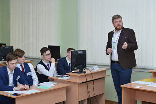 Победителем конкурса «Учитель года России» стал «астроном» из Орла