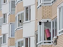 Звезды и политики прокомментировали запрет курения на балконах