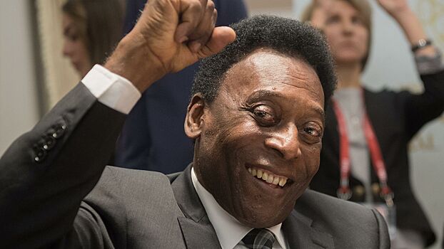 Пеле выписали из больницы