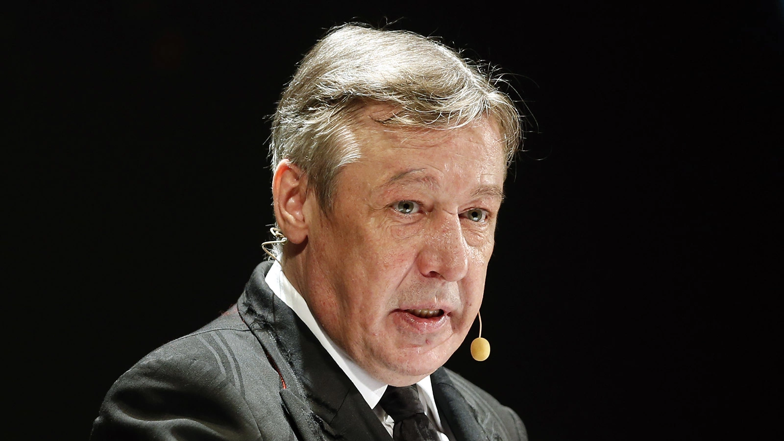 СМИ обратили внимание на проклятие жен Ефремова