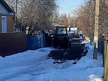 На улице Мирной в Рязани укладывают асфальт прямо на лёд