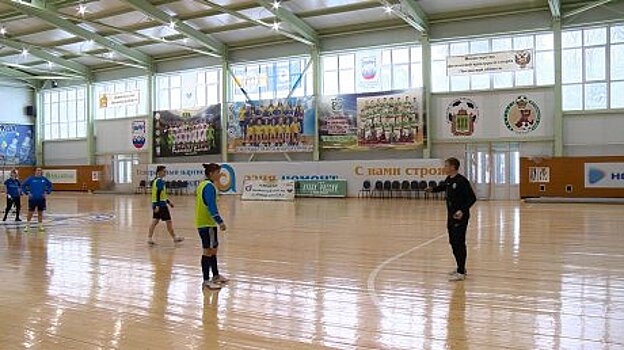«Лагуна-УОР» готовится к встрече с принципиальным противником