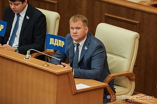 Обвиняемого в убийстве депутата свердловского ЗакСо будут судить в Серове