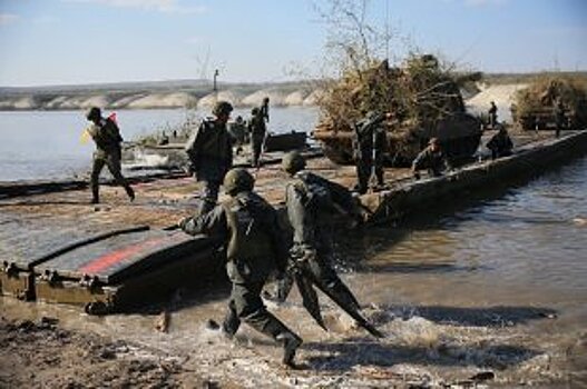 В Каспийске боевые пловцы расширят границы возможного