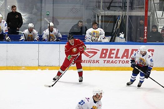 Хоккейная команда президента Беларуси снова завоевала Кубок Республиканской хоккейной лиги