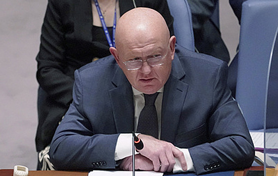 Небензя назвал "переобуванием в воздухе" реакцию "евротройки" по Ирану