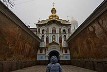 На Украине пригрозили силой выселить монахов из Киево-Печерской лавры