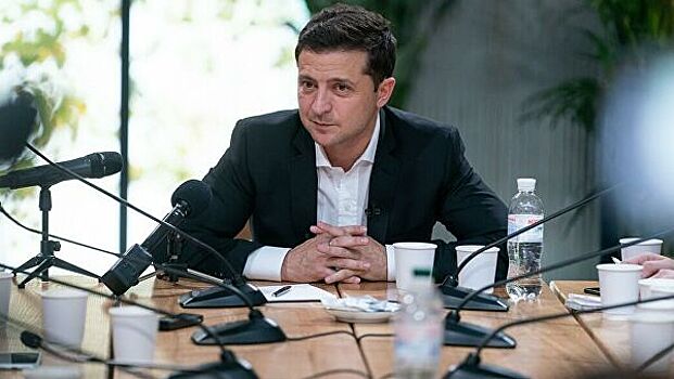 Зеленский выступил за создание особых экономических условий в Донбассе