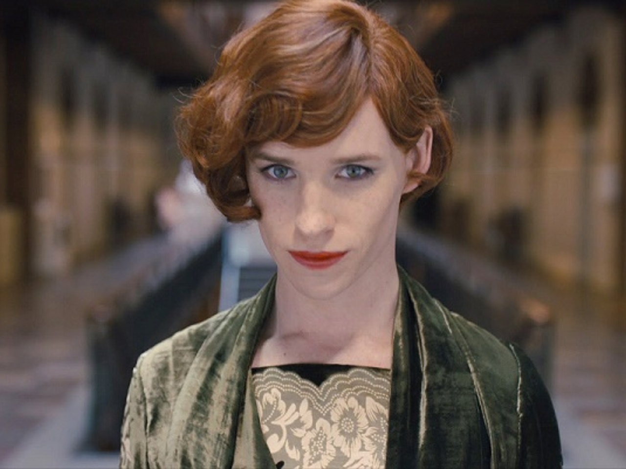 Үйде әйеліммен жеке секс видео