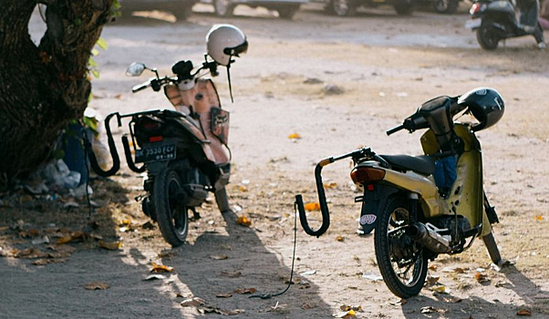 Пил, гонял, сопротивлялся: на Пхукете задержали россиянина