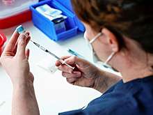 Ученые предупредили о риске смертельной болезни мозга из-за вакцины Pfizer