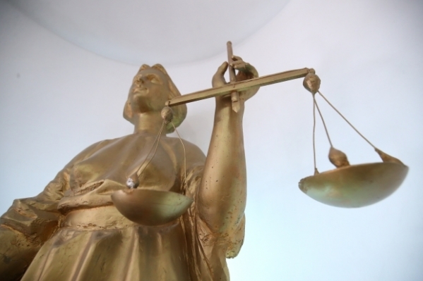 В Волгограде суд рассматривает уголовное дело о серии краж