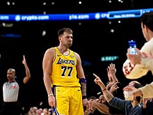 «Забрось штрафной». Остин Ривз посмеялся над Лукой Дончичем, не дотянувшим до 50 очков